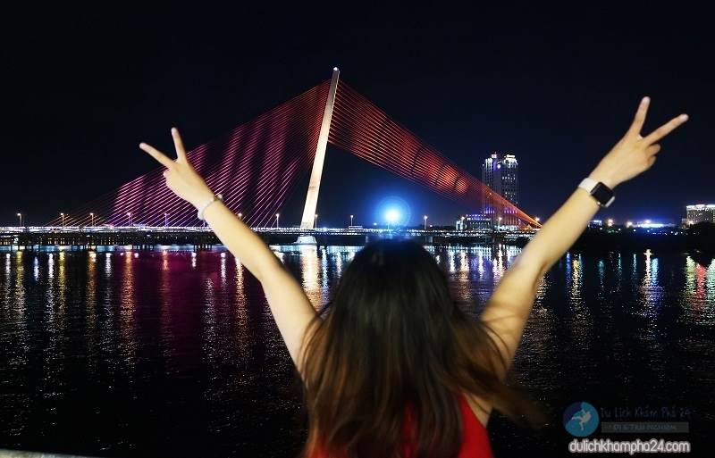 Nice and gentle image of Tran Thi Ly Bridge in Da Nang